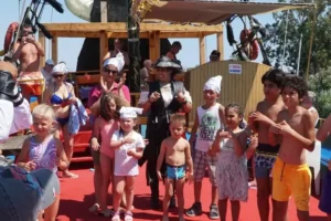 Onboard snacks and drinks_result