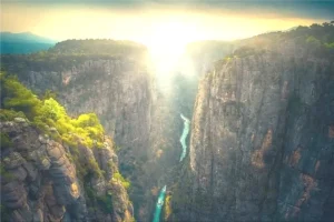 tazi-canyon-eagles-canyon-panorama-view 1