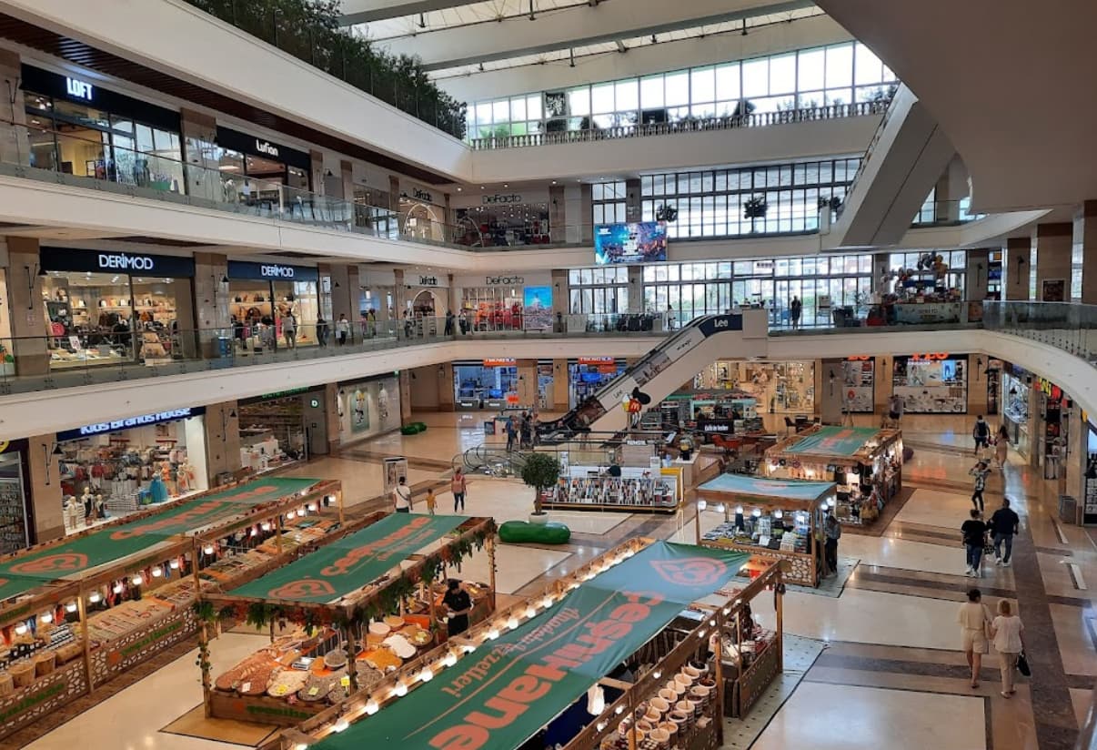 Novamall Manavgat Side 3 NovaMall Manavgat food court terrace with restaurant seating